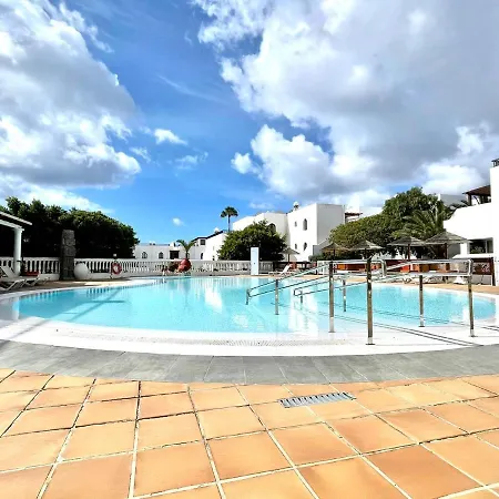 Cozy Apartment, Wifi, Terrace, Pool In Los Charcos Beach Apartment Costa Teguise