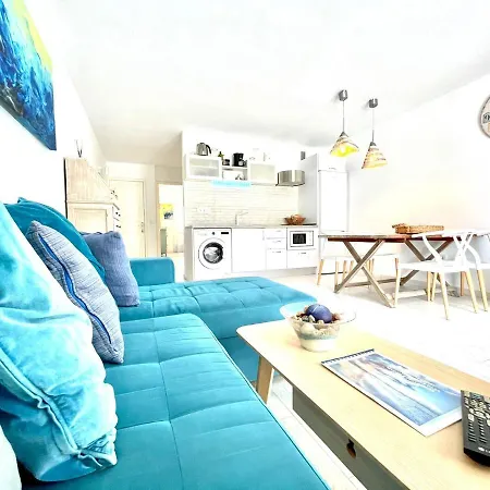 Appartement Cozy Apartment, Wifi, Terrace, Pool In Los Charcos Beach